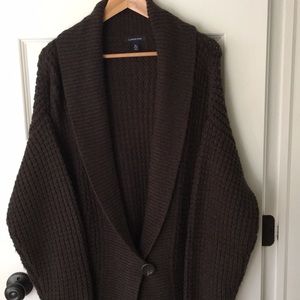 Long cardigan sweater